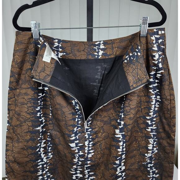 City Chic Refinity Mini Skirt Boab Print Brown Limited Edition Size 14 New - Picture 5 of 10